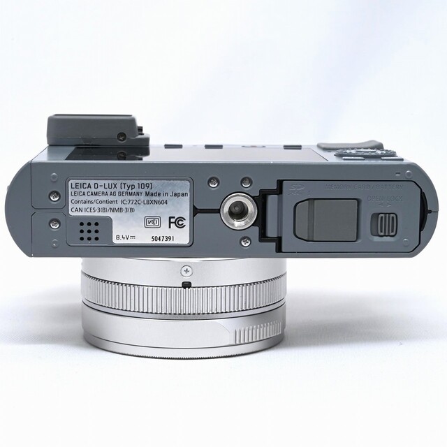 LEICA(ライカ)のLEICA D-LUX Typ109 ソリッドグレー スマホ/家電/カメラのカメラ(コンパクトデジタルカメラ)の商品写真