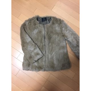 ザラ(ZARA)のZARA★ファーアウター(毛皮/ファーコート)