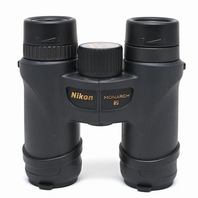 Nikon MONARCH 7 8X30 ダハプリズム式 8倍30口径