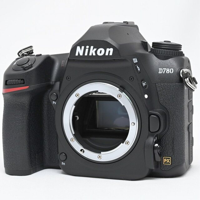 Nikon D780