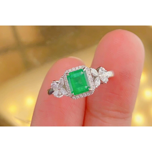 ⭐天然 エメラルド ダイヤ  リング k18 0.74ct