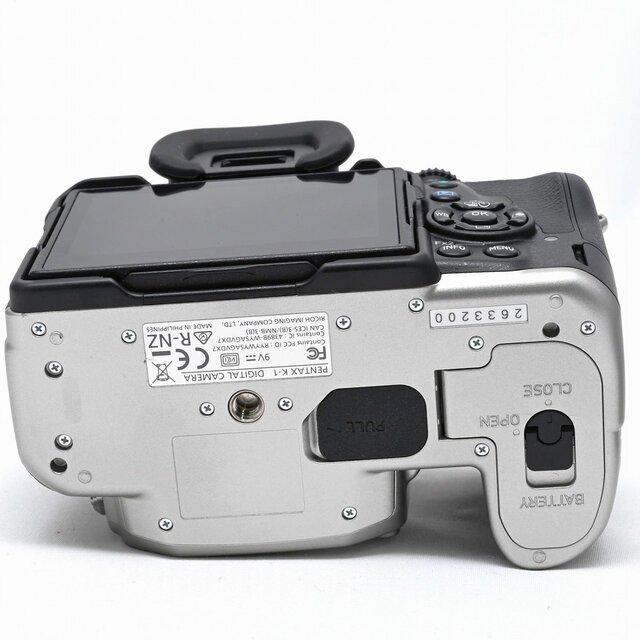 PENTAX K-1 Limited Silver 世界限定2000台限定