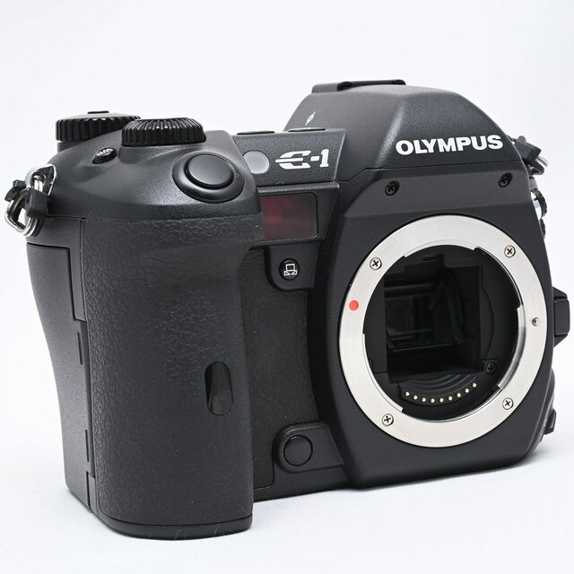 OLYMPUS CAMEDIA E-1