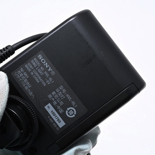 SONY(ソニー)のSONY リングライト HVL-RL1 スマホ/家電/カメラのカメラ(ストロボ/照明)の商品写真