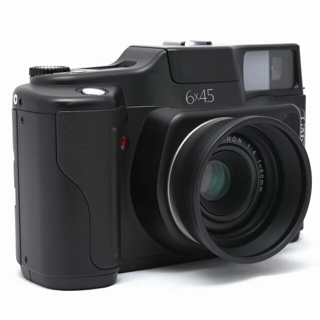 富士フイルム(フジフイルム)のFUJIFILM GA645 Professional 60mm F4 スマホ/家電/カメラのカメラ(フィルムカメラ)の商品写真