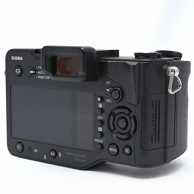 SIGMA - SIGMA sd Quattro Hの通販 by Flagship Camera SIGMA - SIGMA sd Quattro Hの通販 by Flagship Camera