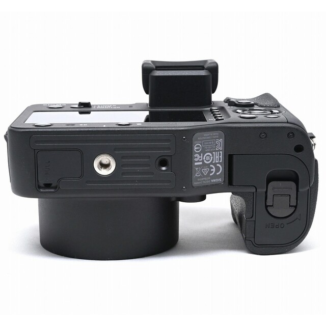 SIGMA - SIGMA sd Quattroの通販 by Flagship Camera SIGMA - SIGMA sd Quattroの通販 by Flagship Camera