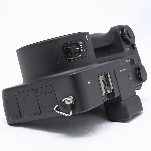 SIGMA - SIGMA sd Quattroの通販 by Flagship Camera SIGMA - SIGMA sd Quattroの通販 by Flagship Camera