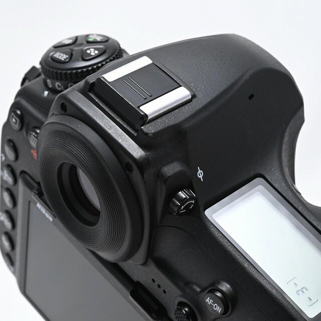 Nikon(ニコン)のNikon D850 ボディ スマホ/家電/カメラのカメラ(デジタル一眼)の商品写真