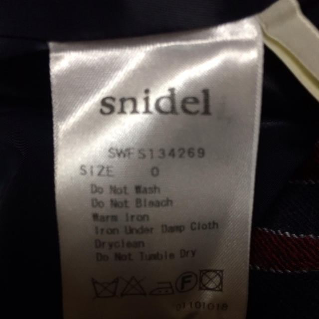 SNIDEL(スナイデル)のsnidel ストライプウールタイトSK レディースのスカート(ミニスカート)の商品写真