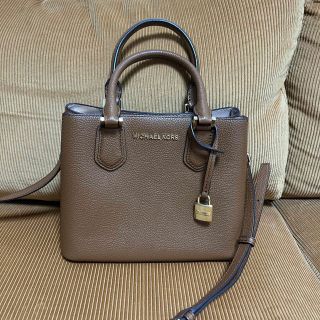 マイケルコース(Michael Kors)のマイケルコース　ショルダーバッグ　ブラウン(ショルダーバッグ)