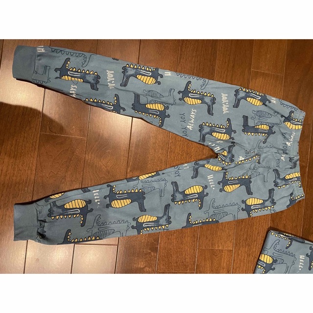 パジャマ キッズ 男の子 綿100%  2セット キッズ/ベビー/マタニティのキッズ服男の子用(90cm~)(パジャマ)の商品写真