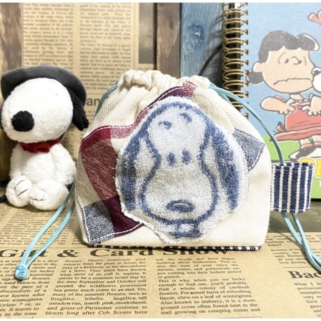 SNOOPY(スヌーピー)のSNOOPYハンドメイドデニムスマホケース★おまけ付き ハンドメイドのハンドメイド その他(その他)の商品写真