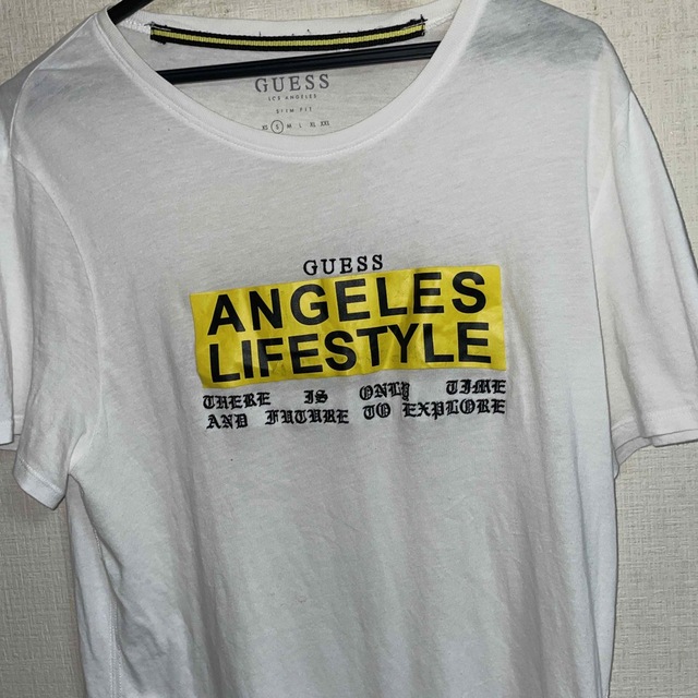 GUESS(ゲス)のGUESSゲスシャツ レディースのトップス(Tシャツ(半袖/袖なし))の商品写真