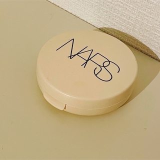 ナーズ(NARS)のNARS ファンデーション　ケース(ボトル・ケース・携帯小物)