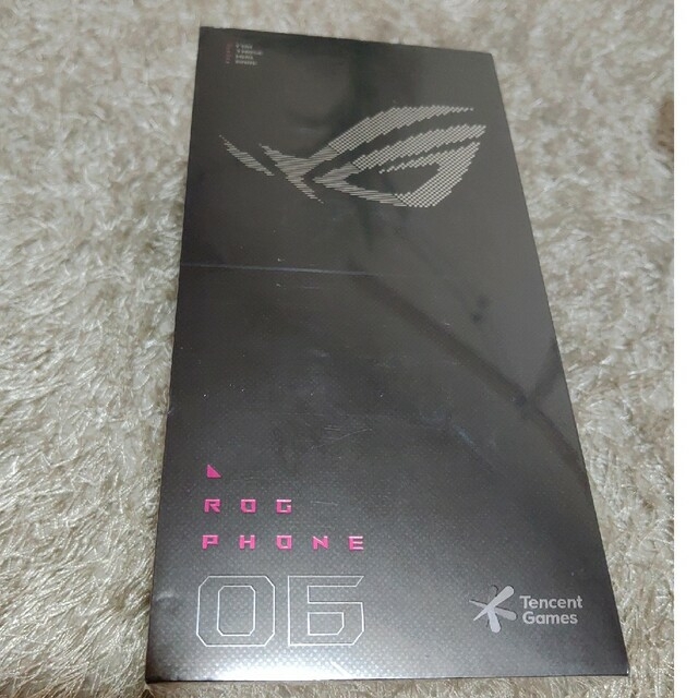 ASUS(エイスース)の【かずさん専用】rog phone 6 8g/128g【フィルム付き】 スマホ/家電/カメラのスマートフォン/携帯電話(スマートフォン本体)の商品写真