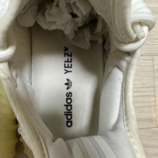 adidas(アディダス)のadidas Yeezy Boost 350 V2   Cream White  メンズの靴/シューズ(スニーカー)の商品写真