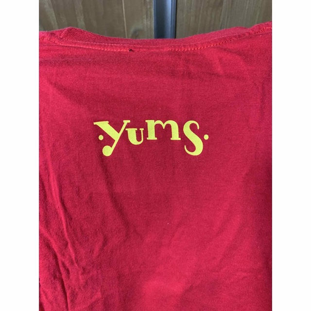 【古着】・yums・Tシャツ SouljaBoy,Iyaz着用 メンズのトップス(Tシャツ/カットソー(半袖/袖なし))の商品写真