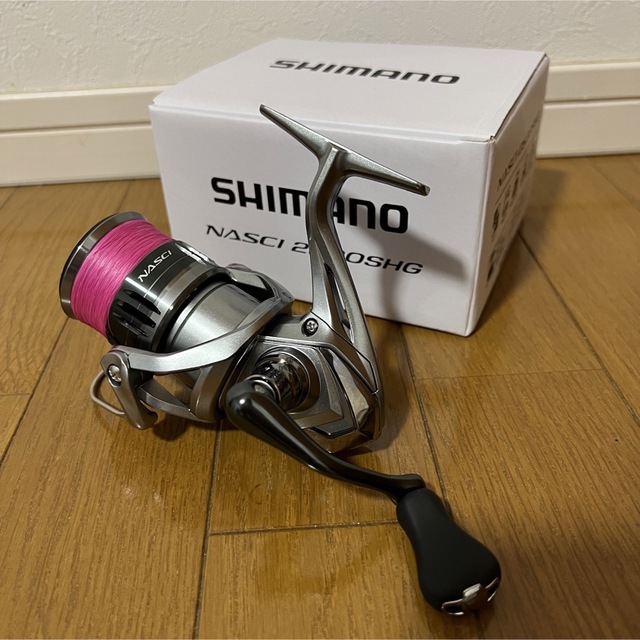 SHIMANO(シマノ)のSHIMANO ナスキー 2500SHG スピニングリール スポーツ/アウトドアのフィッシング(リール)の商品写真