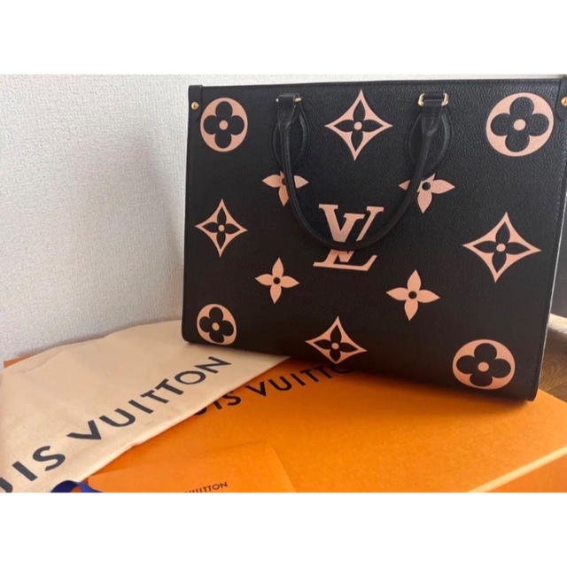 LOUIS VUITTON(ルイヴィトン)の完全未使用　オンザゴーMM レディースのバッグ(トートバッグ)の商品写真