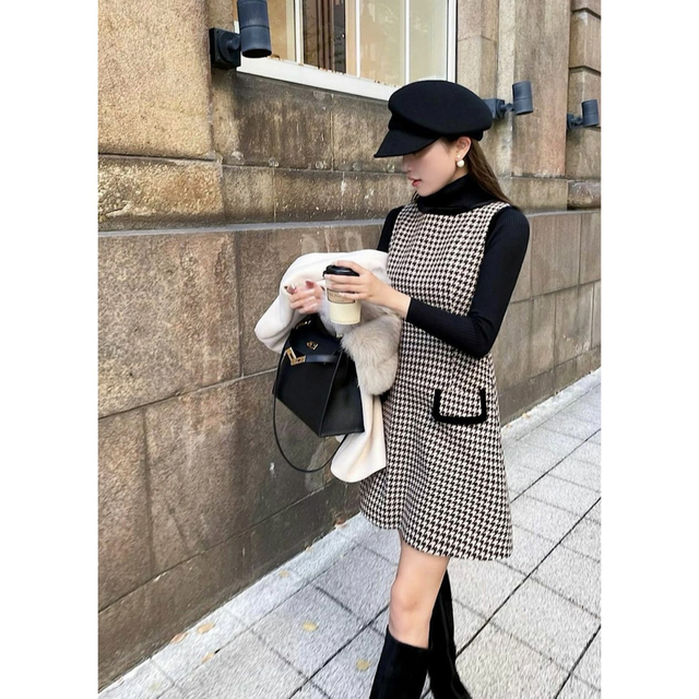 大特価!!ワンピースsheller ベロアパイピングミニドレス シェリエ www.agenciacuringa.com.br