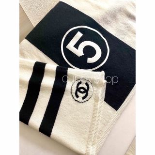 シャネル(CHANEL)の希少完売！CHANEL 新品未使用　大判カシミヤストール(マフラー/ショール)