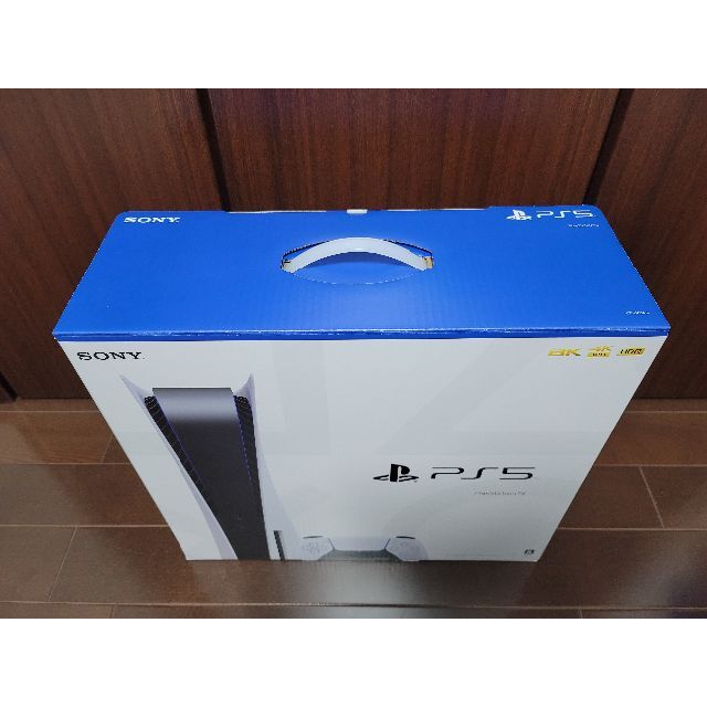 PlayStation(プレイステーション)の(新品)PlayStation 5 (CFI-1200A01) 最新モデル エンタメ/ホビーのゲームソフト/ゲーム機本体(家庭用ゲーム機本体)の商品写真