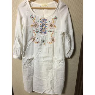 ダブルクローゼット(w closet)のロング丈刺繍ワンピース(ロングワンピース/マキシワンピース)