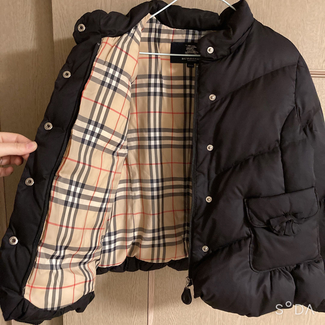 BURBERRY(バーバリー)の【美品】BURBERRY 130 ダウン バーバリー キッズ/ベビー/マタニティのキッズ服女の子用(90cm~)(ジャケット/上着)の商品写真