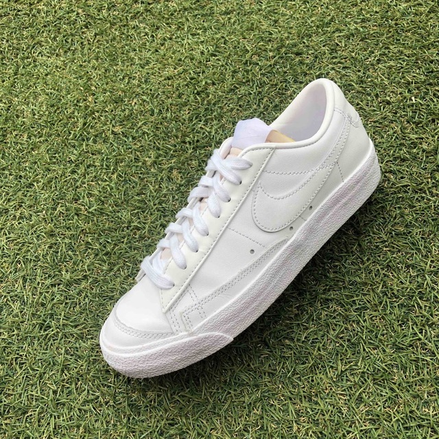 美品23 NIKE BLAZER LOW '77 ナイキ ブレザーHT668