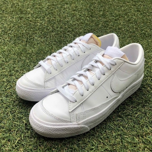 美品23 NIKE BLAZER LOW '77 ナイキ ブレザーHT668