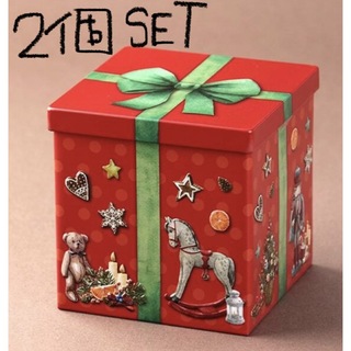 カルディ(KALDI)のKALDI クリスマスプレゼント　ボックス缶  ✨✨2個セット✨✨ (菓子/デザート)