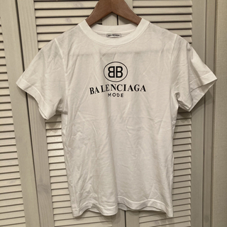 Balenciaga - バレンシアガ　Tシャツ　レディース　  