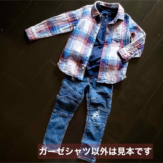 babyGAP(ベビーギャップ)のベビーギャップ【2回着用】105cm チェック柄 ガーゼシャツ キッズ/ベビー/マタニティのキッズ服男の子用(90cm~)(ブラウス)の商品写真