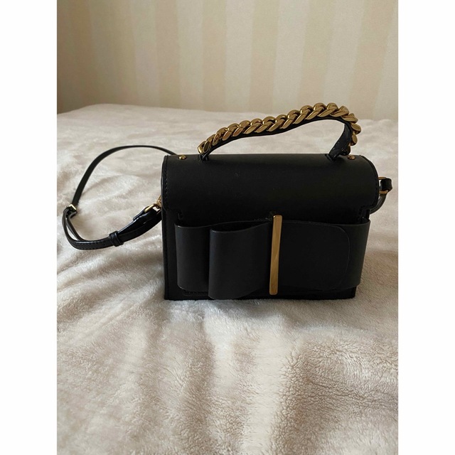 Charles and Keith(チャールズアンドキース)のCharles and Keith ボウディテールバッグ black レディースのバッグ(ショルダーバッグ)の商品写真