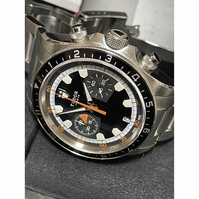 Tudor(チュードル)の【売約品】チュードル  ヘリテージクロノ70330N【中古】 メンズの時計(腕時計(アナログ))の商品写真