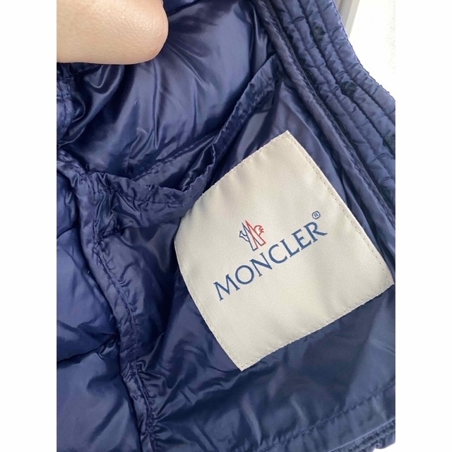 MONCLER(モンクレール)の★最値下げ★MONCLER モンクレール　ライトダウン　3Y キッズ/ベビー/マタニティのキッズ服女の子用(90cm~)(コート)の商品写真