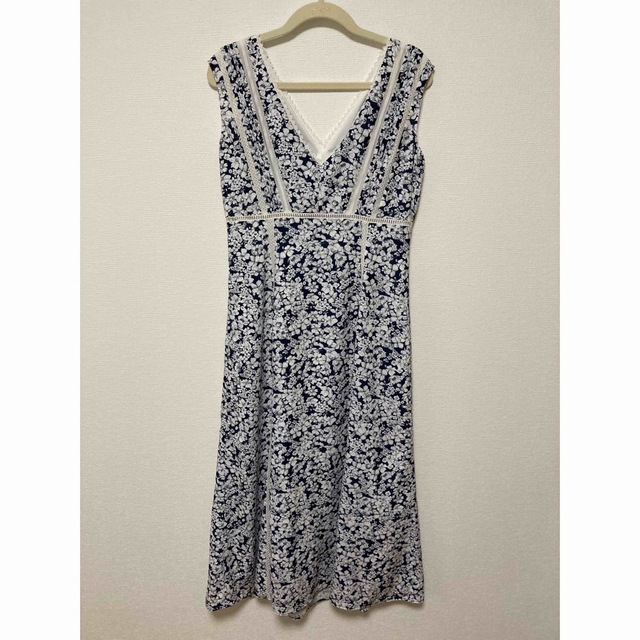 Herlipto Lace Trimmed Floral Dress Navy