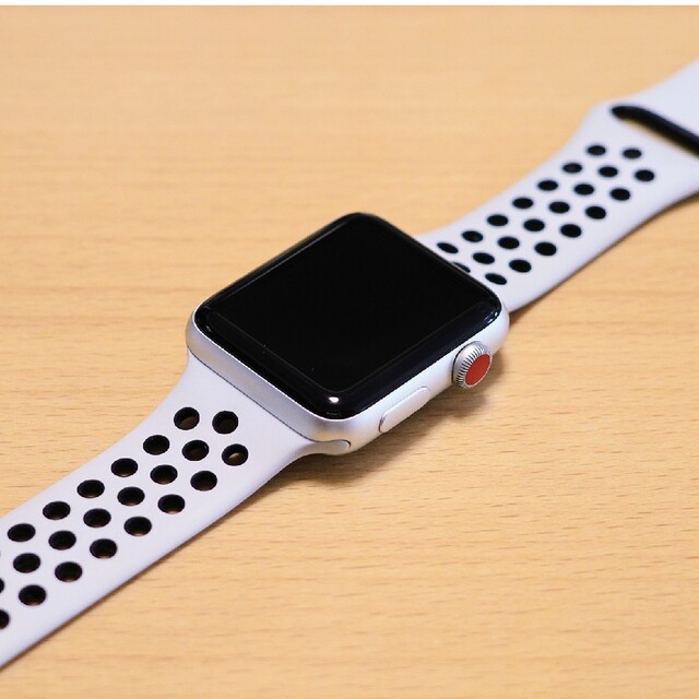 Apple Watch Series3 42mm GPS+Cellularモデル-