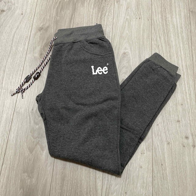 Lee(リー)のLee 裏起毛スウェットパンツ　　新品 レディースのパンツ(カジュアルパンツ)の商品写真