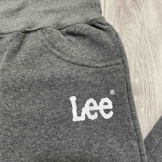 Lee(リー)のLee 裏起毛スウェットパンツ　　新品 レディースのパンツ(カジュアルパンツ)の商品写真