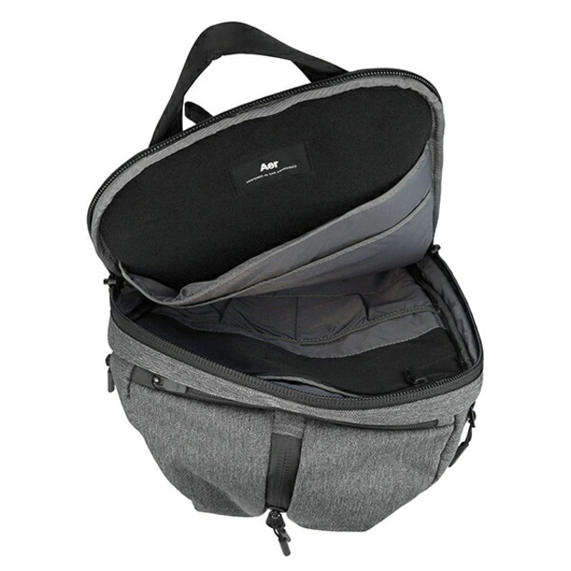 AER(エアー)の新品 エアー Aer リュックサック Duffel Pack 3 グレー メンズのバッグ(バッグパック/リュック)の商品写真