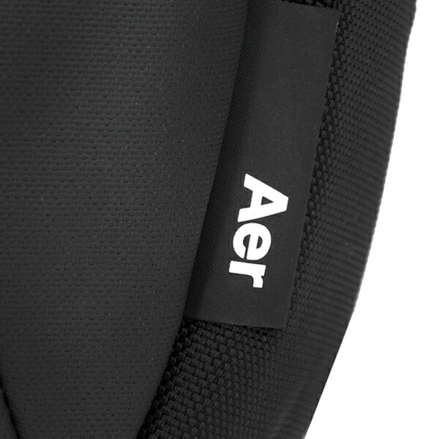 AER(エアー)の新品 エアー Aer リュックサック Slim Pack ブラック 黒 メンズのバッグ(バッグパック/リュック)の商品写真