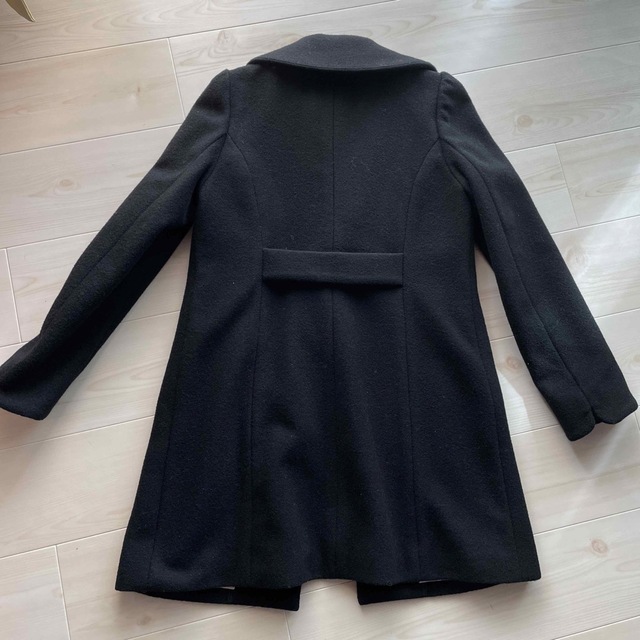 MINIMUM(ミニマム)のMINIMUM  コート　ブラック　花柄 レディースのジャケット/アウター(ロングコート)の商品写真