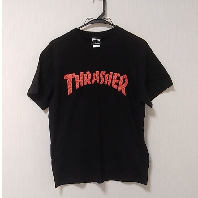 THRASHER(スラッシャー)のTHRASHER スラッシャー　Tシャツ　ピンク　M メンズのトップス(Tシャツ/カットソー(半袖/袖なし))の商品写真