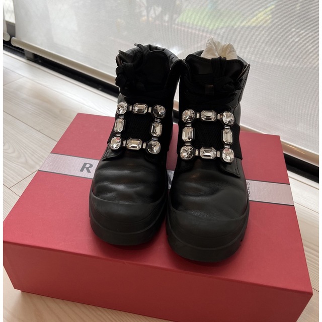 美品Roger vivier ロジェヴィヴィエ ショートブーツ - ブーツ