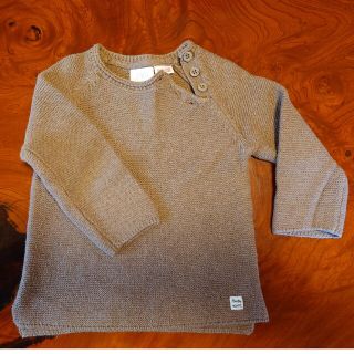 ザラキッズ(ZARA KIDS)のニット　86センチ(ニット/セーター)