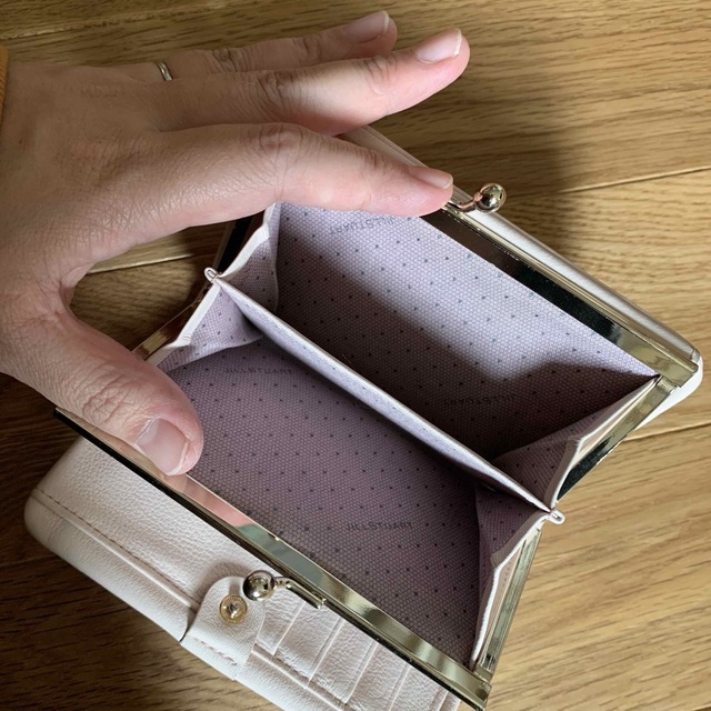 JILLSTUART(ジルスチュアート)のジルスチュアート  二つ折り財布 レディースのファッション小物(財布)の商品写真