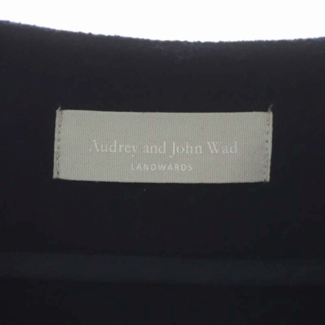 audrey and john wad(オードリーアンドジョンワッド)のオードリーアンドジョンワッド キルティング切替コート アウター ロング レディースのジャケット/アウター(その他)の商品写真