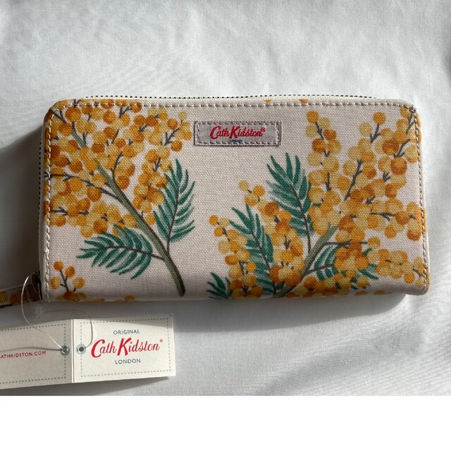 Cath Kidston(キャスキッドソン)のCath Kidston　お財布　未使用 レディースのファッション小物(財布)の商品写真